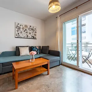https://malagasuite-beach-la-nogalera.hotelsinnerja.org